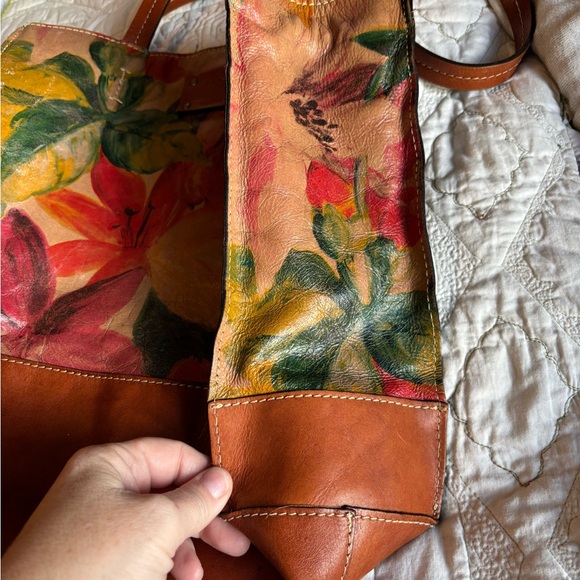 Patricia Nash Floral Leather Toscano Tote Bag - Picture 3 of 9